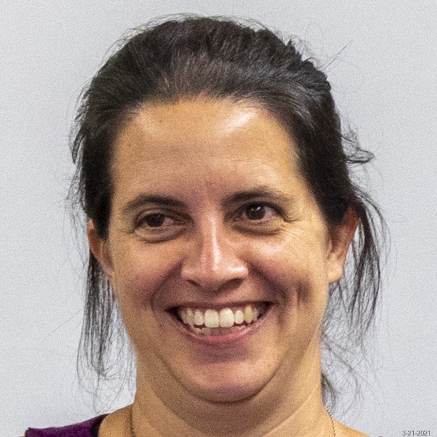 Portrait of Kerry Kline
